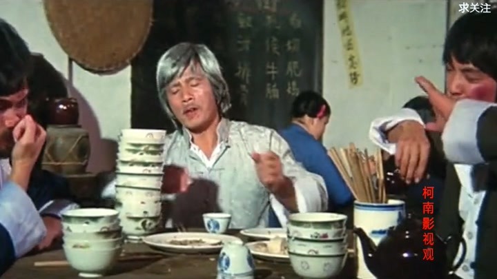 吃饭真香场面：师徒三人吃了20多碗米饭，吃的真香，看的肚子饿了