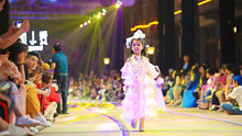 中国国际儿童时装走秀现场