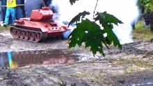 2014年海德钢大型储罐1_4 T-34射击场坦克射击RC模型