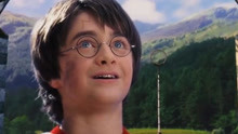 《哈利波特》幕后，丹尼尔眼眶红肿，是因为隐形眼镜过敏