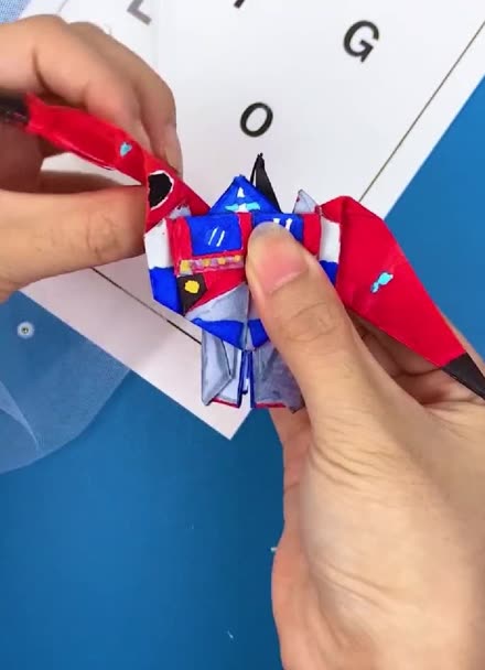 飞机变形金刚怎么折纸图片