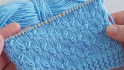 简单易织的棒针实地花样,精致朴实,给女士和儿童织毛衣很漂亮